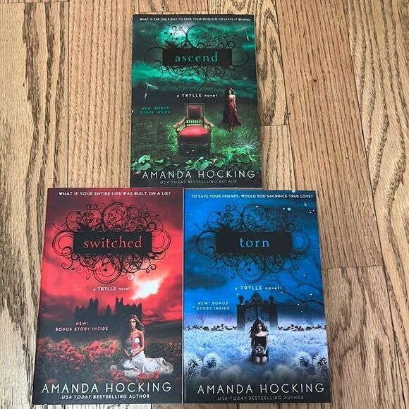 THE TRYLLE BOX SET SERIES AMANDA HOCKING ACCENT TORN, SWITCH‎ BOOKS - Picture 5 of 5